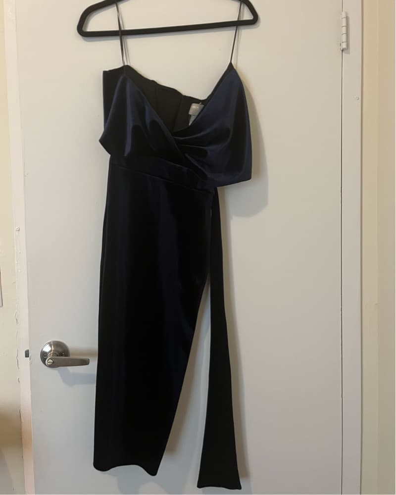 ASOS petite blue velvet midi dress - Image 2