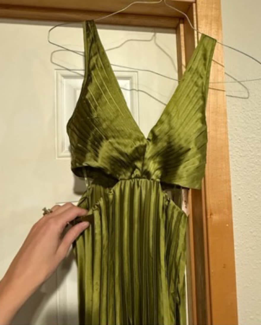 Sincerely Jules Olive Green Cutout Dress - Image 3