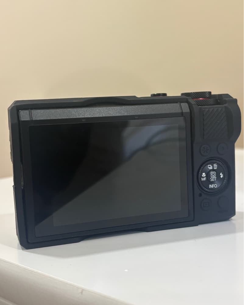 Canon G7X Mark III - Image 2