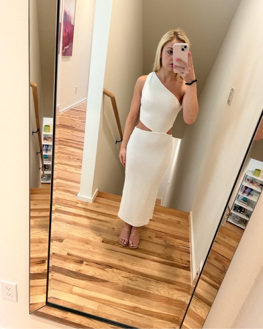White Maxi Dress - Image 4