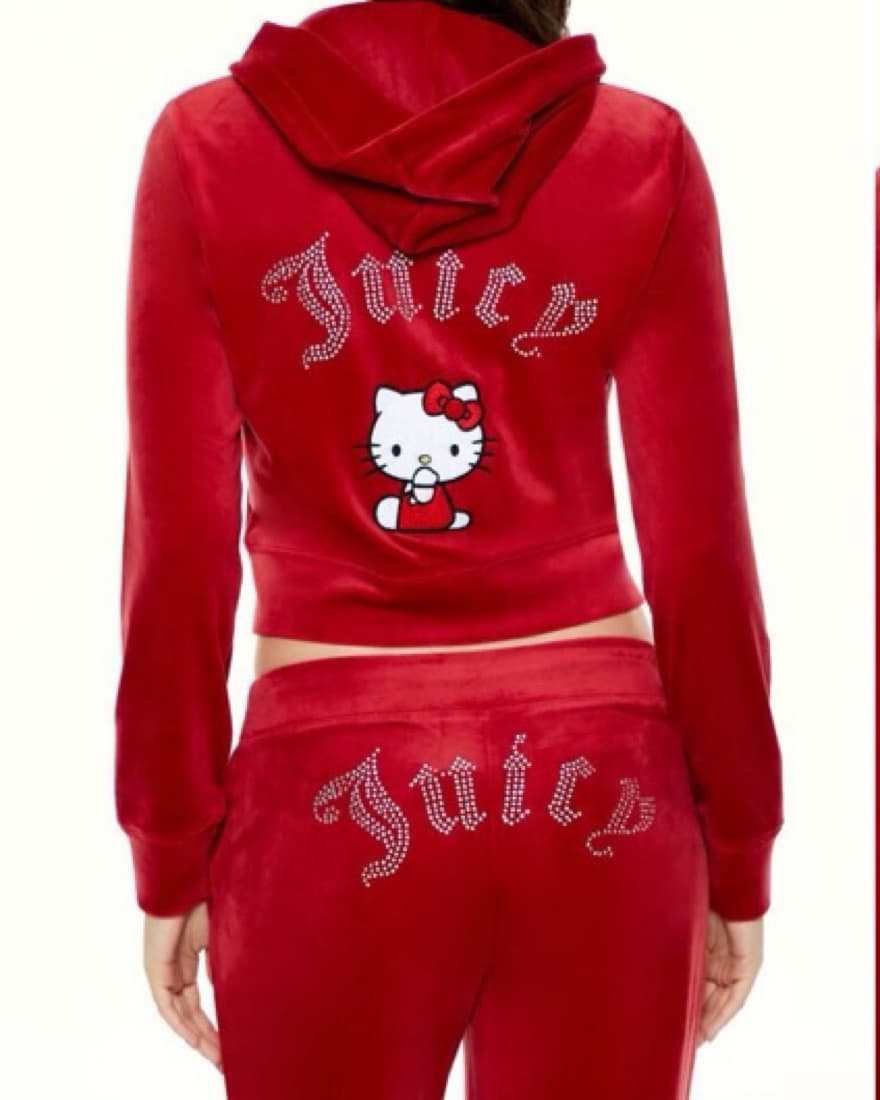 Juicy Couture Velour Hello Kitty Lounge Set - Image 3