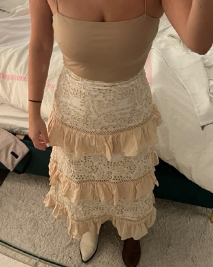 White And Tan Ruffle Skirt - Image 4