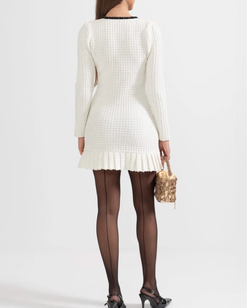 Chic Knit Peplum Dress with Floral Accents - Image 2