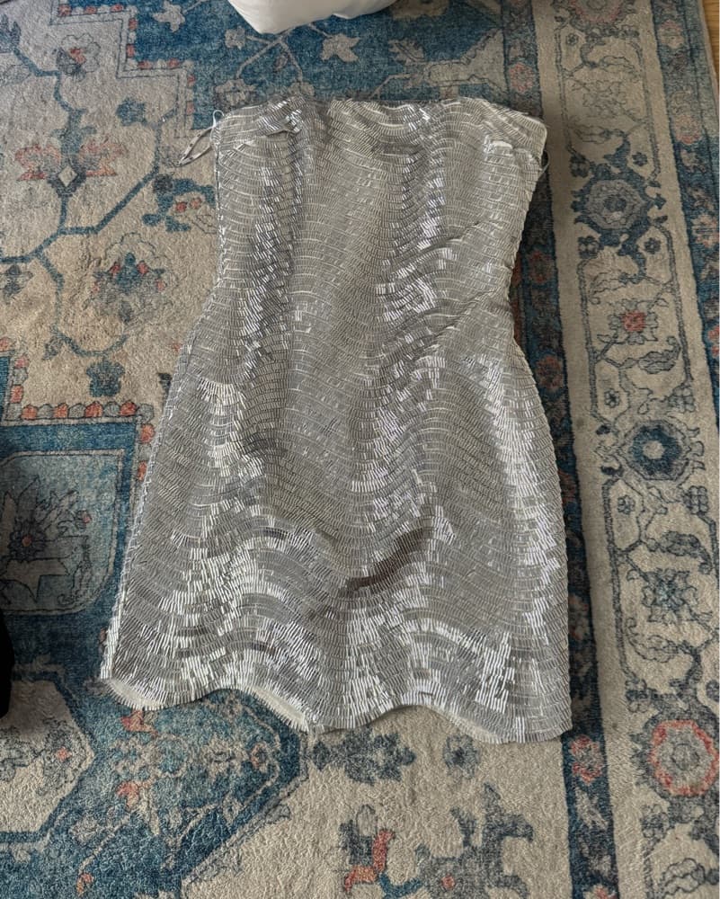 Silver Strapless Mini ila Dress - Image 3