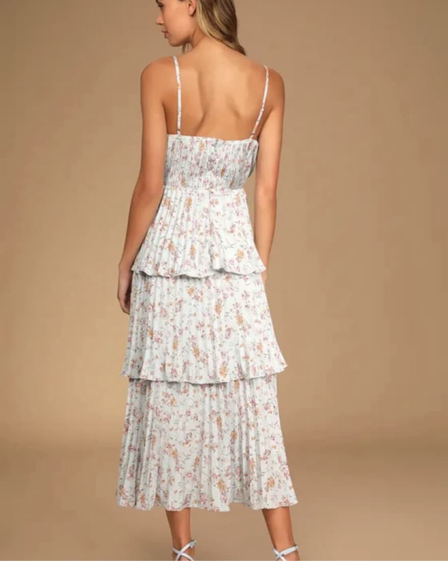 Blue Floral Lulus Dress - Image 4