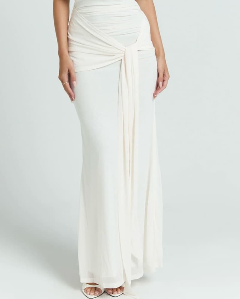 Showpo Dress - Image 2