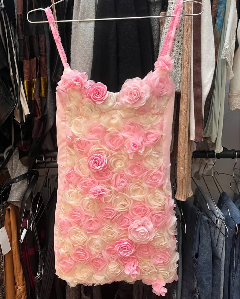FLOWER DRESS BY DAISY TV - Image 1