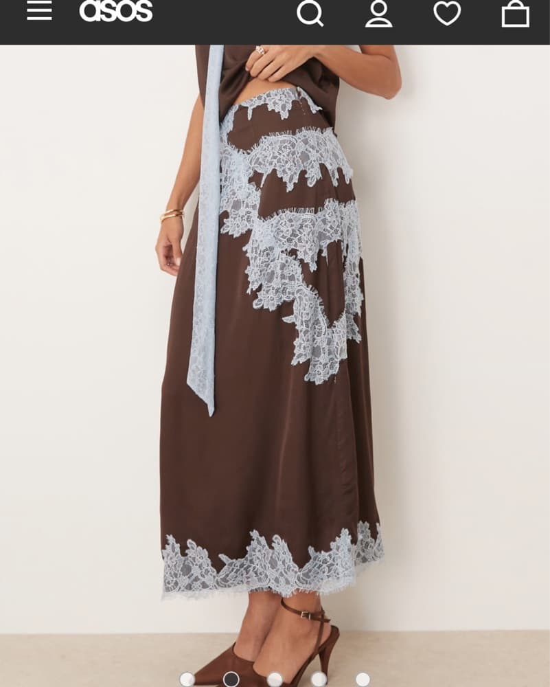 Never Fully Dressed Chocolate Set - Image 2
