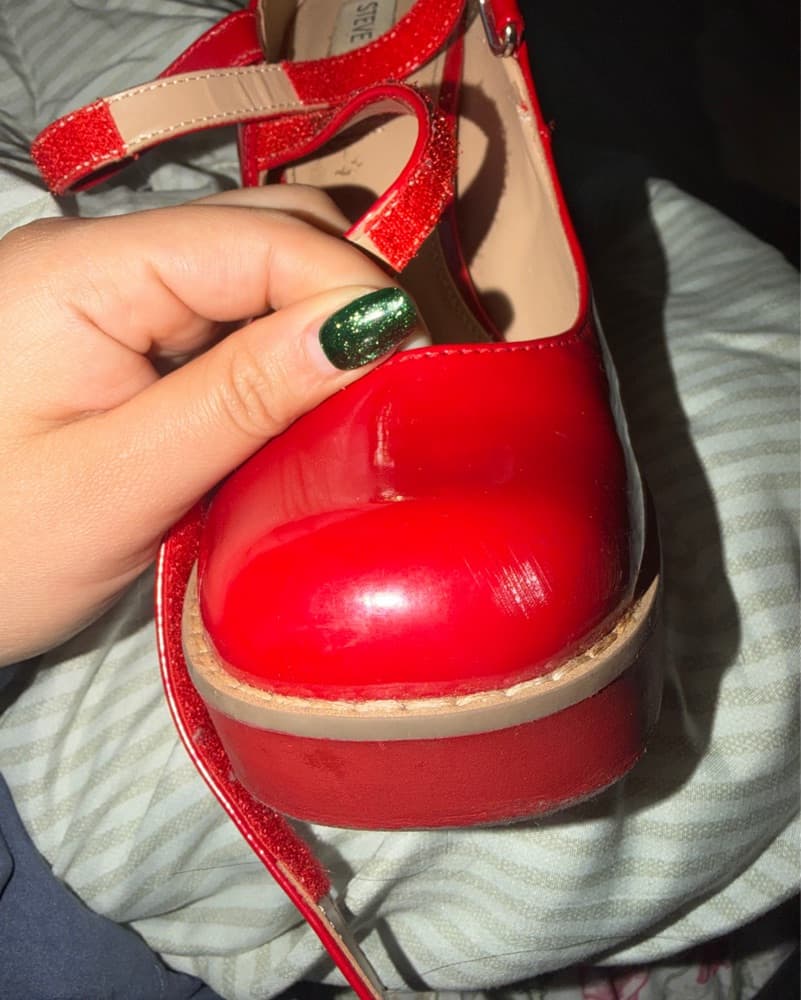 Chucky Red Steve Madden Heels  - Image 4