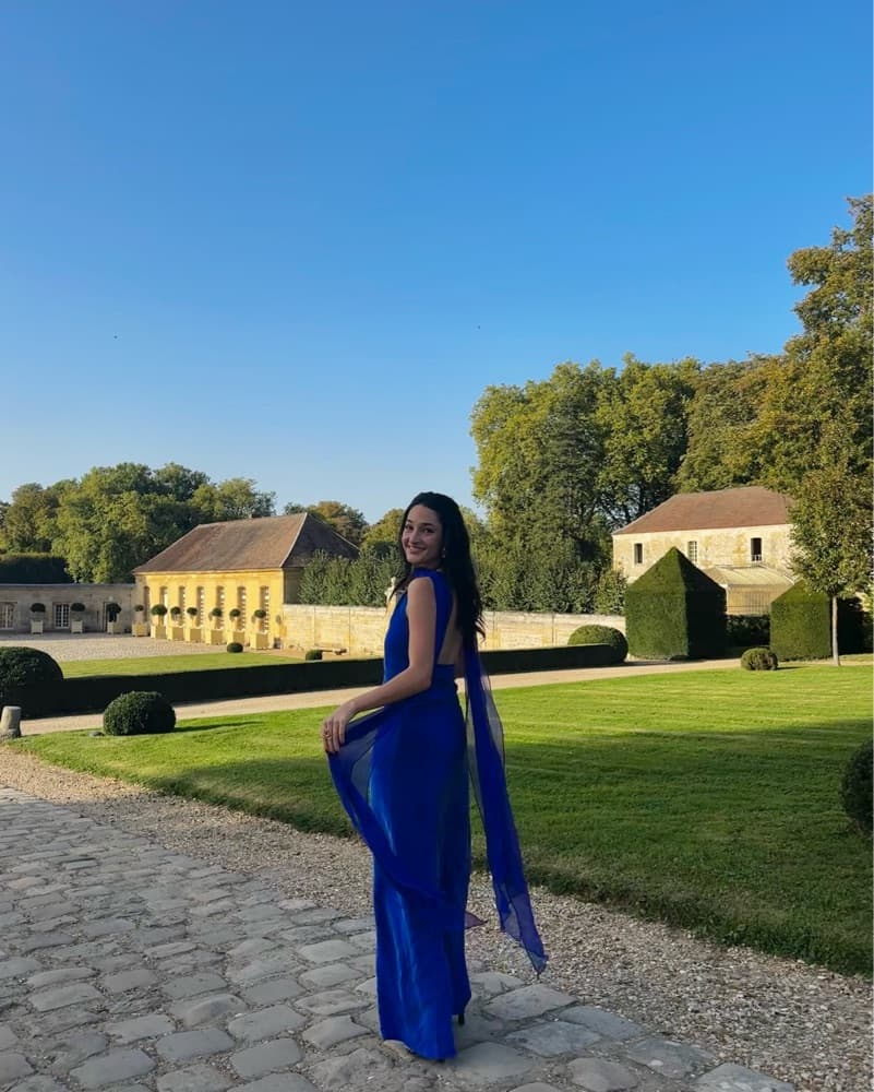 Cris Serra Cobalt Gown - Image 1