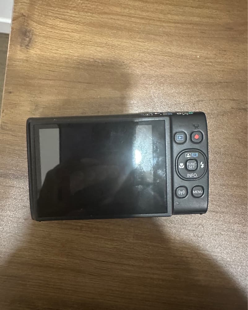 Canon ELPH 360  - Image 2