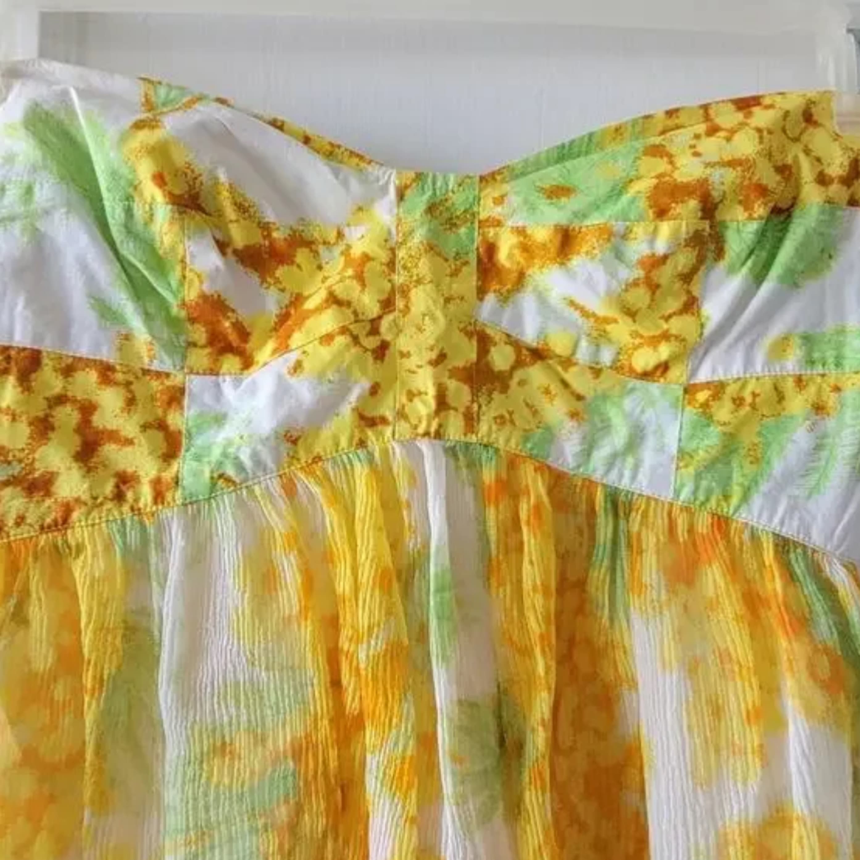 Diane Von Furstenburg Silk Flower Top - Image 1