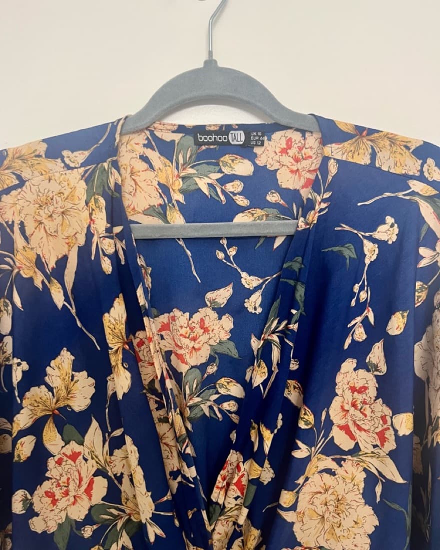 Blue Kimono Style Floral dress - Image 3