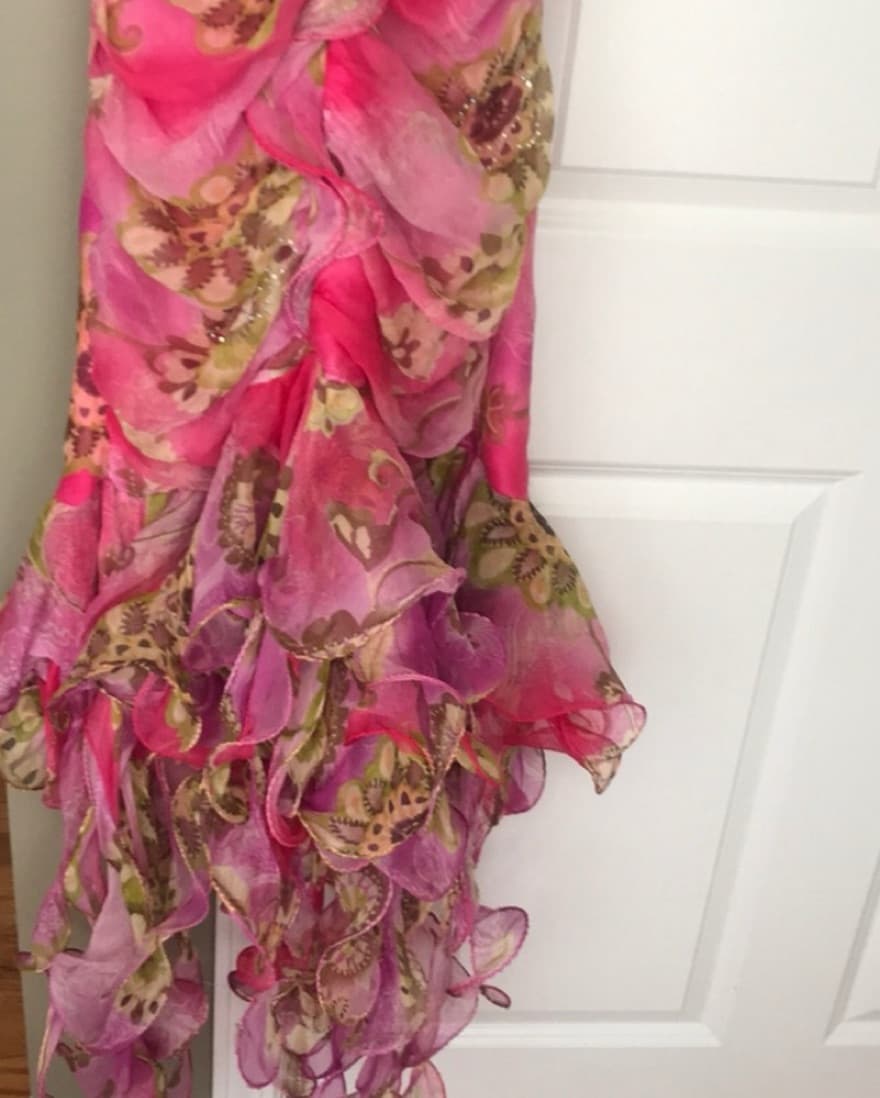 Silk Floral Flowy Pink maxi Halter Dress - Image 4