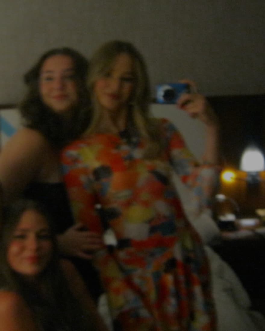 Vibrant and Feminine Graphic Dress - Image 3