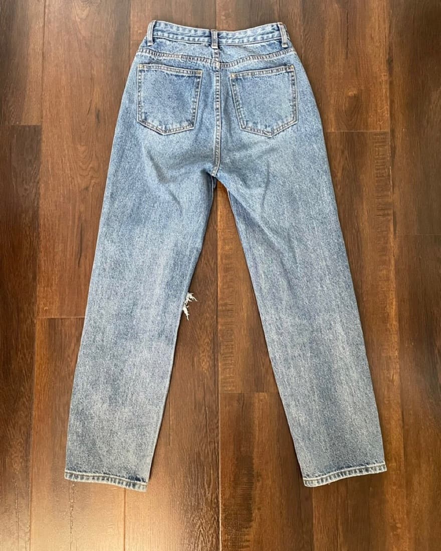 Pretty Little Thing Jeans  - Image 2