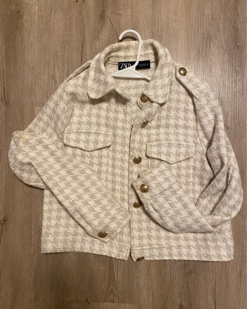 Cozy Houndstooth Jacket - Image 1