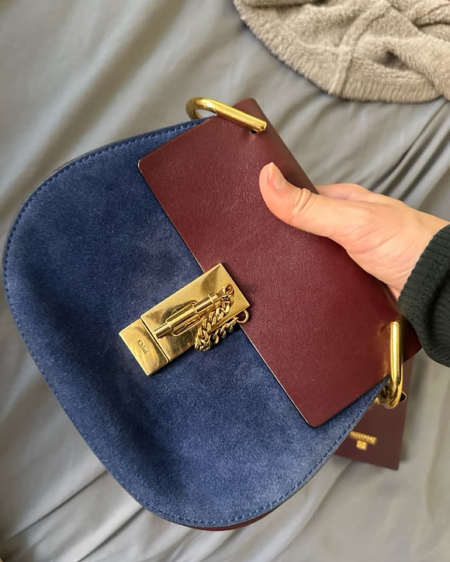 Chloe Leather Crossbody Bag - Image 1