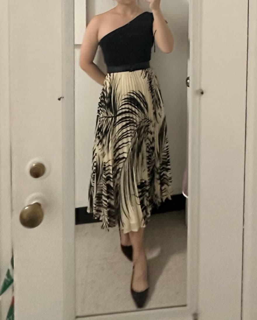 Max Mara Black And White Vacay Dress - Image 1