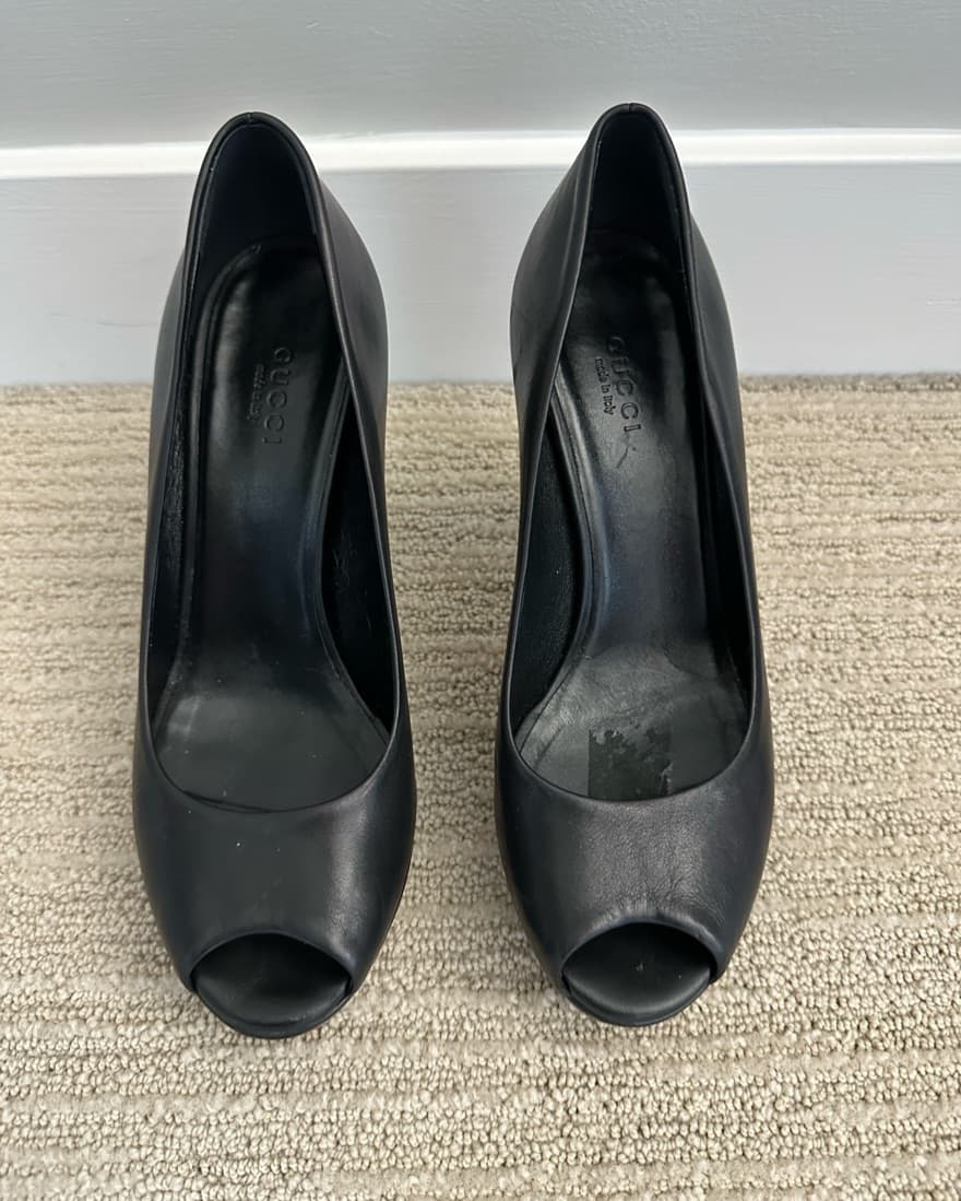 Gucci Pumps - Image 5
