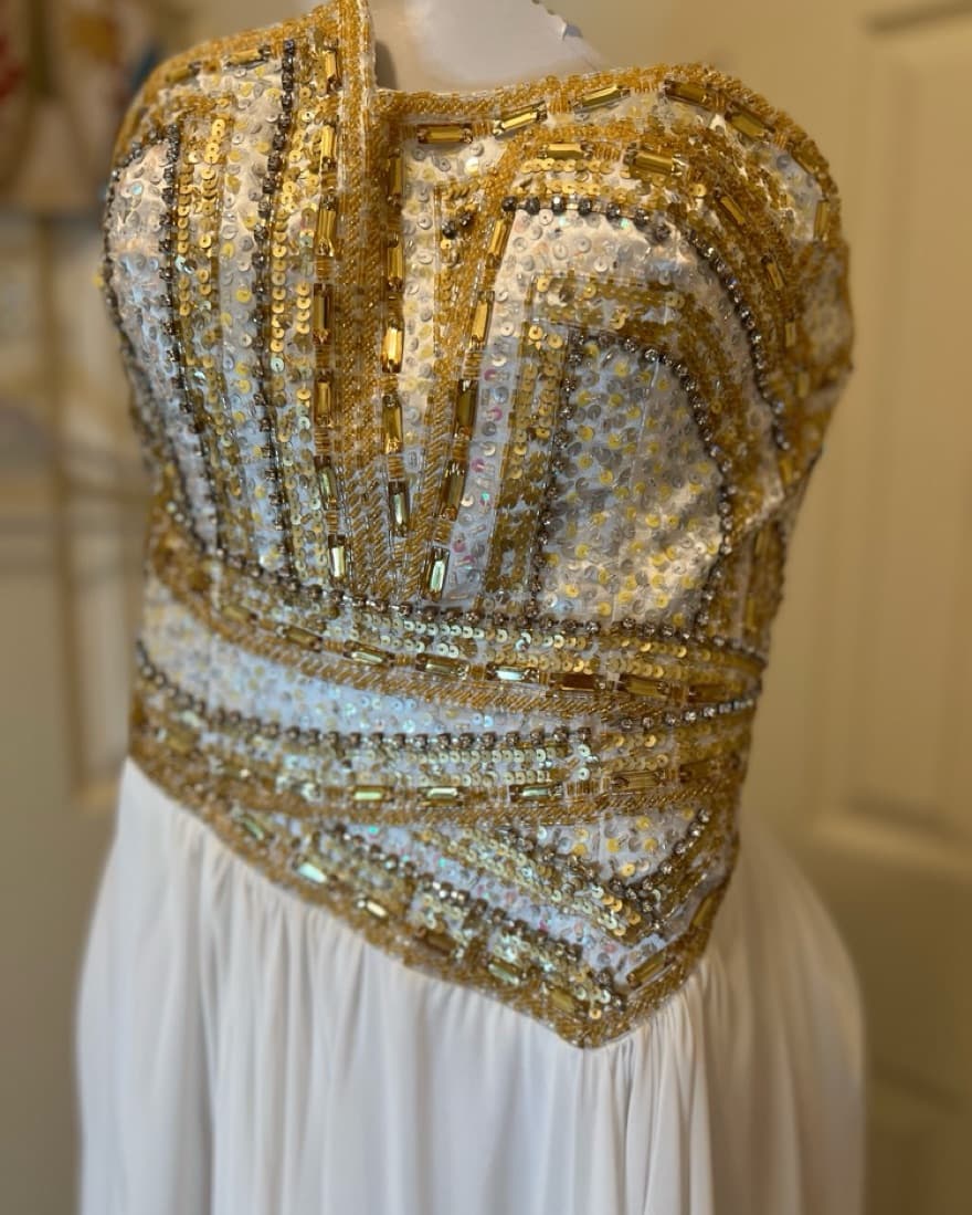 Terani Couture White Beaded Sequines - Image 4