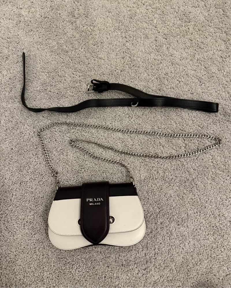 Elegant Prada Milano Crossbody/belt Bag - Image 2
