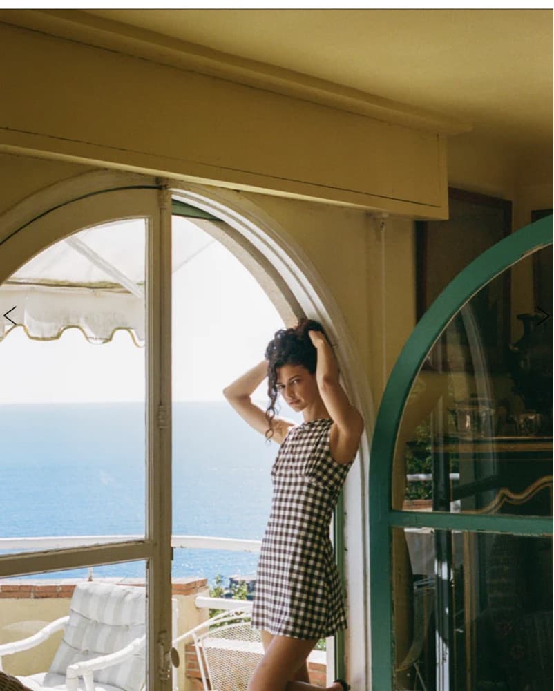 Chic Gingham Minidress With Jean - Image 3