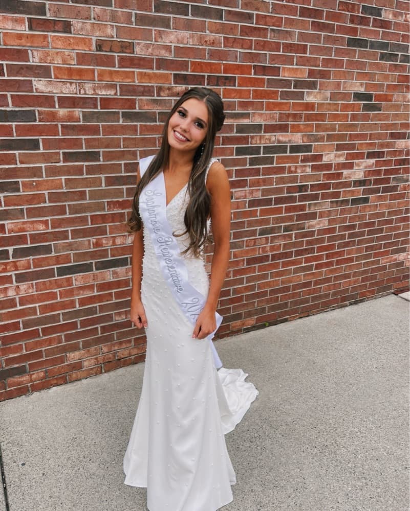 White Maxi Formal Dress - Image 1