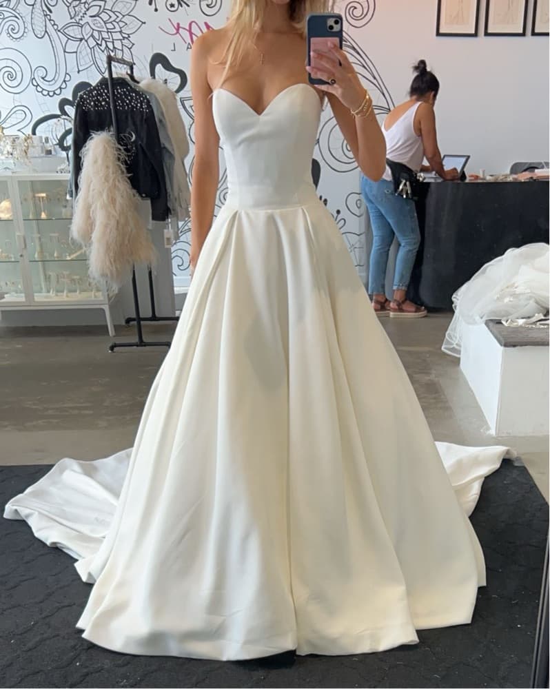 White Ball Gown Sweetheart Wedding Dress - Image 2