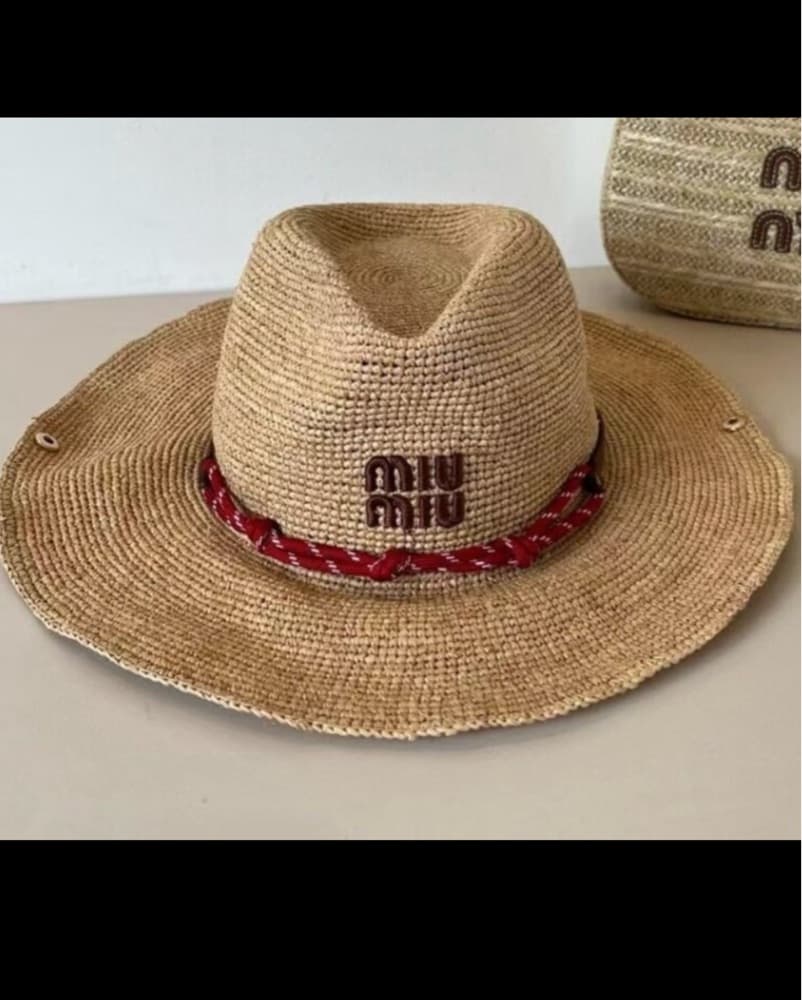 Miu Miu DUPE straw cowboy hat - Image 4