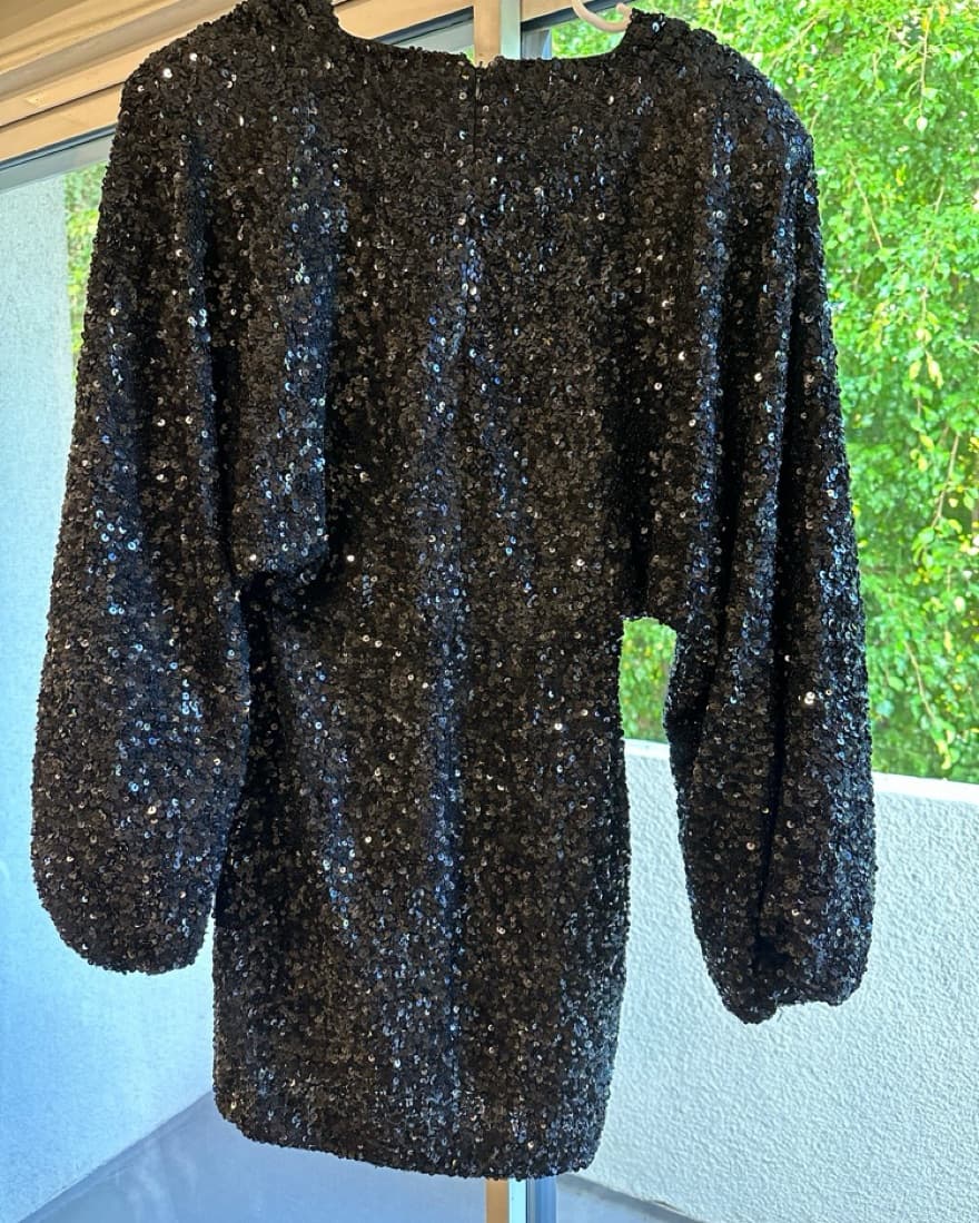 Black Sequin Retrofete Dress - Image 2
