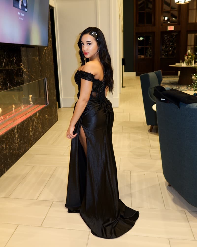 Black Glitter corset prom/birthday Dress - Image 4