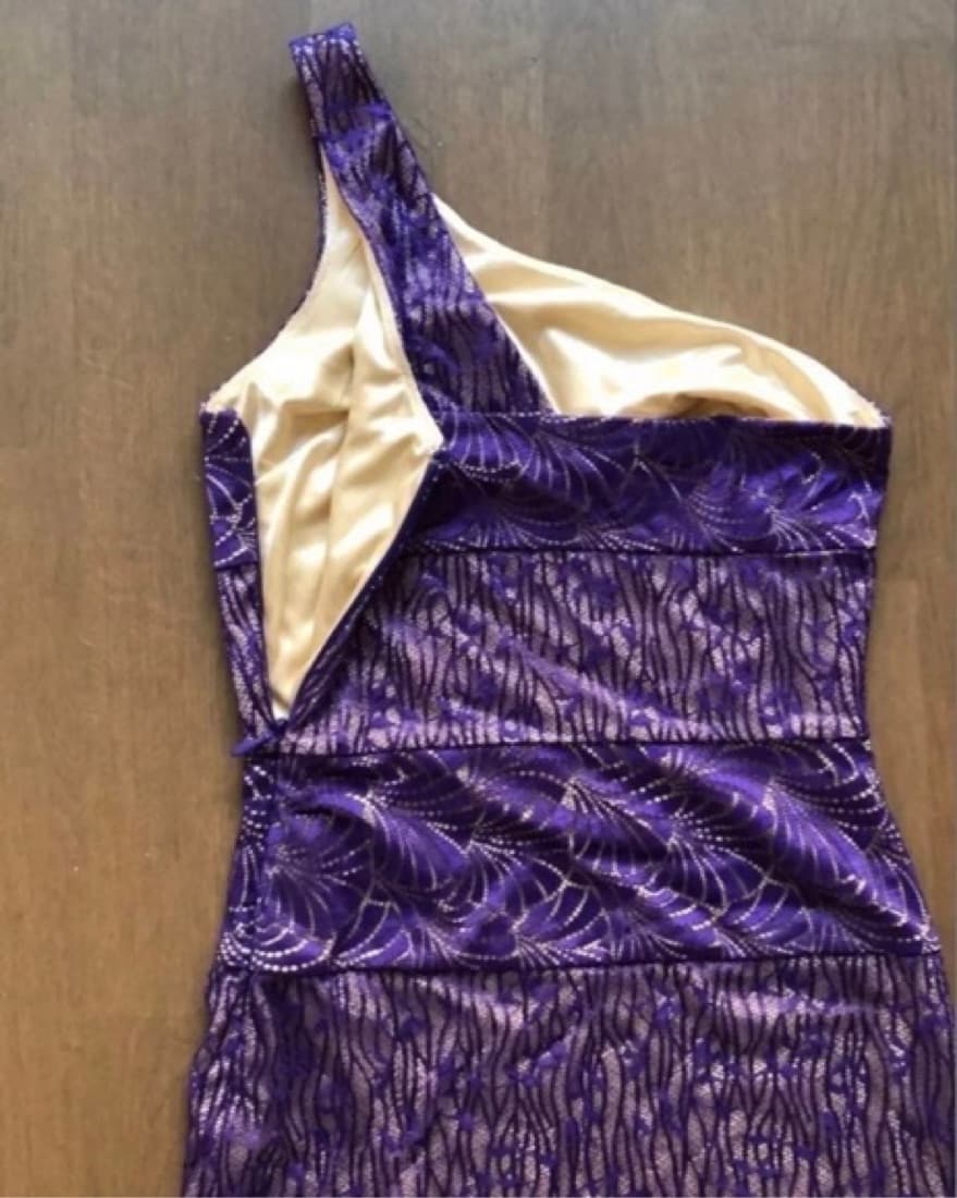 Bebe Bodycon dress - Image 3