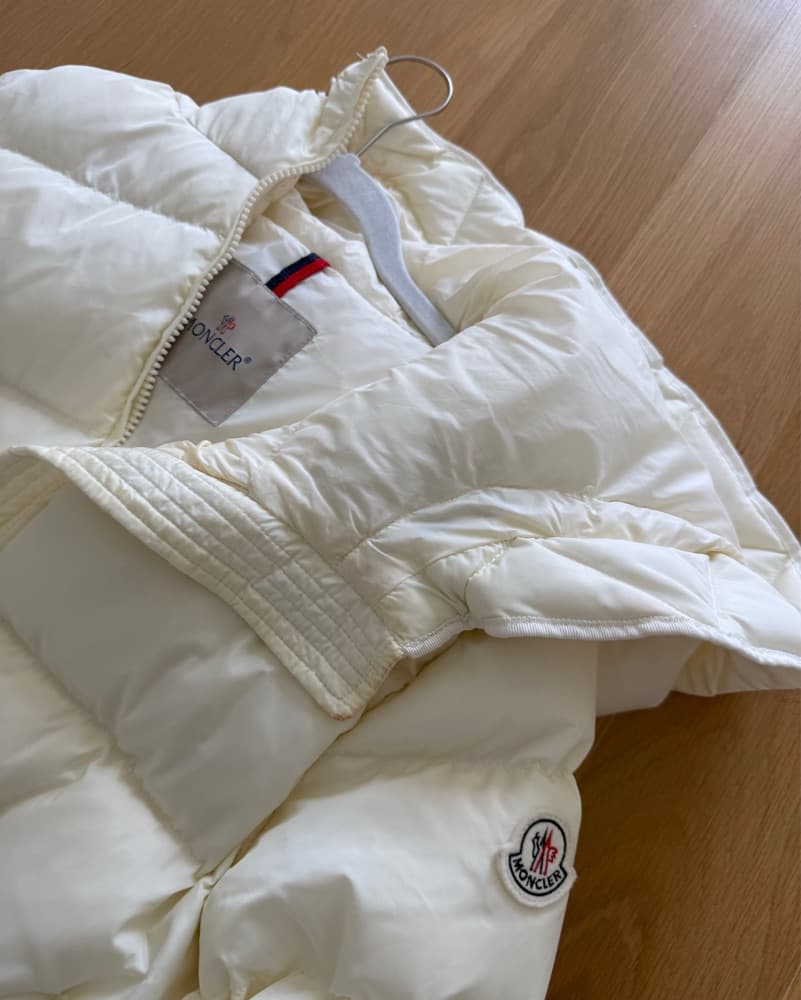 White monclear ski Jacket  - Image 2