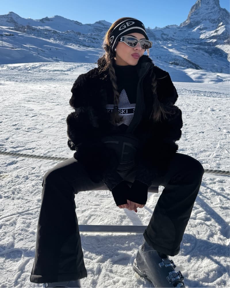 SKI Star Sweater  - Image 2