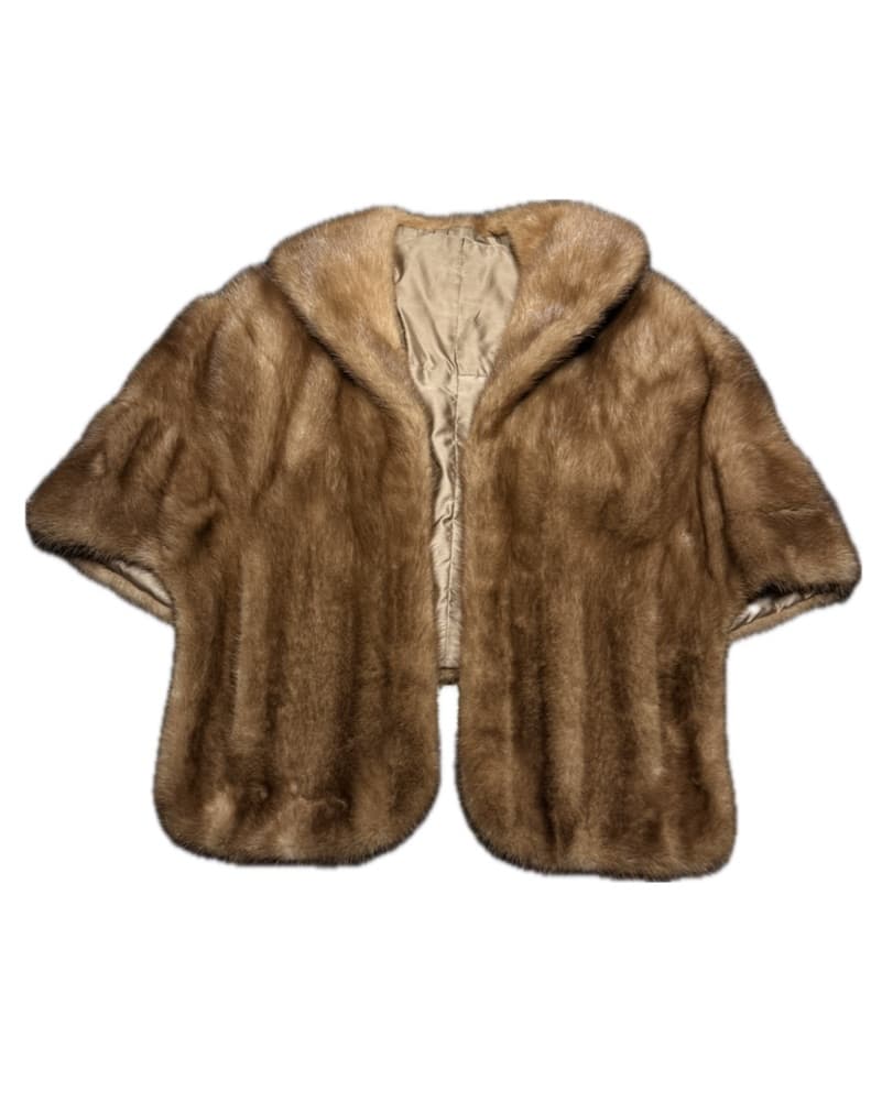 Vintage Fur Shawl - Image 4