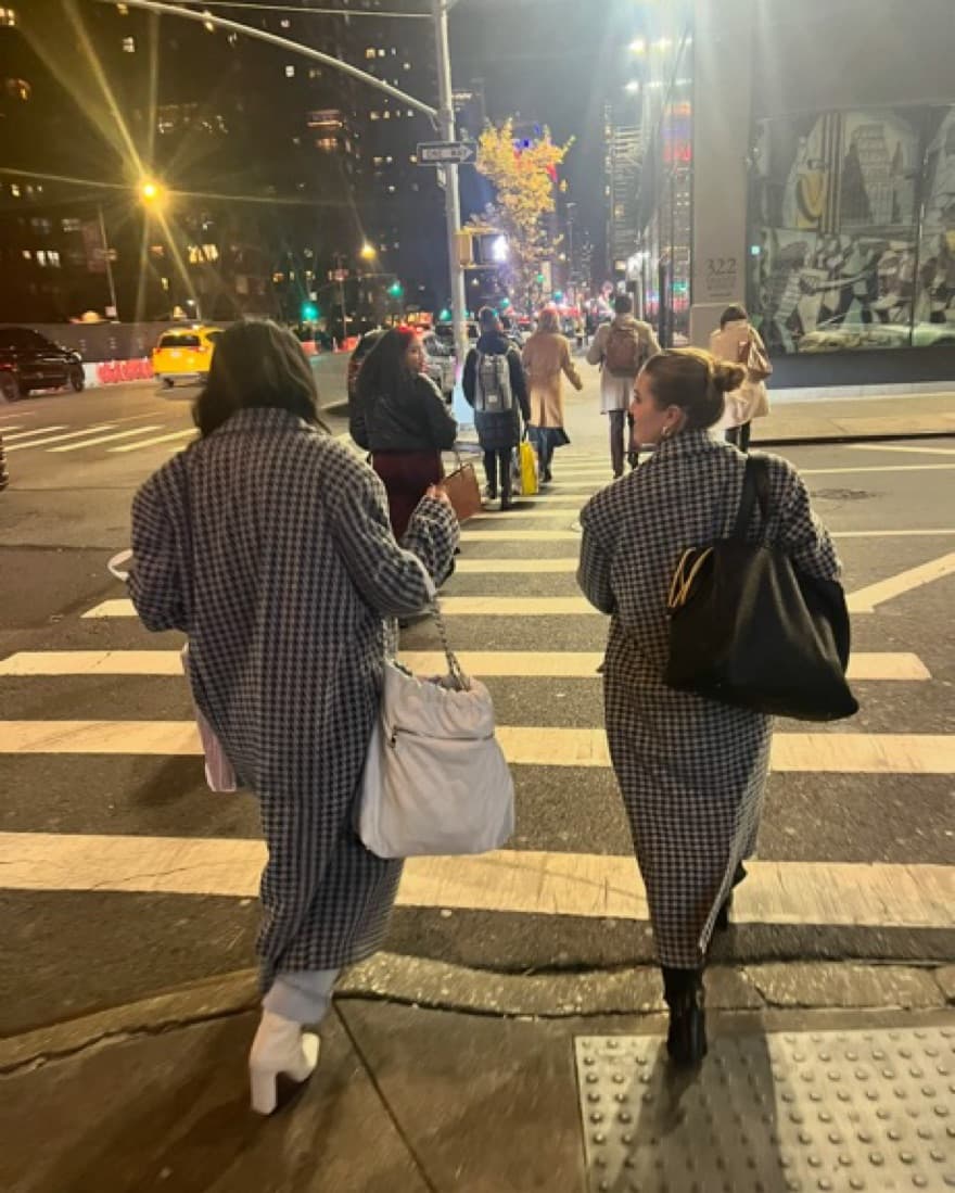 Oversized Houndstooth Overcoat - Image 5
