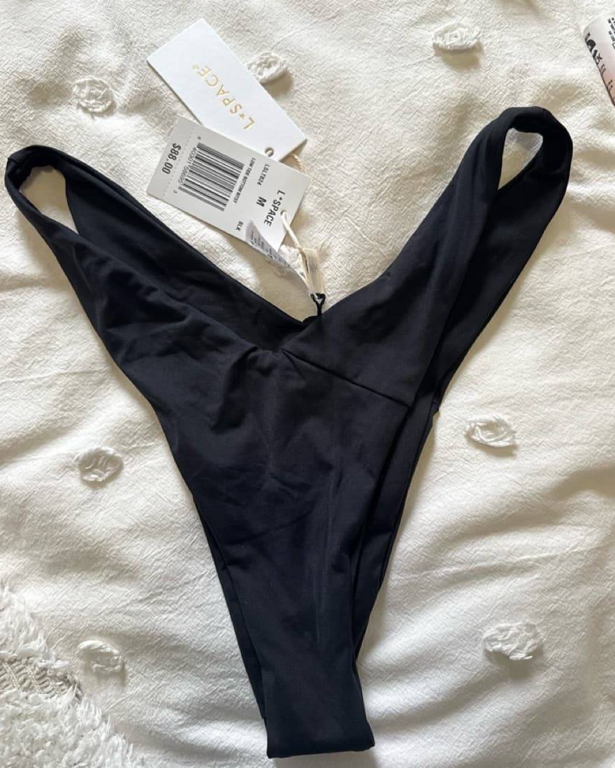 NWT LSpace Low Tide bottoms - Image 3