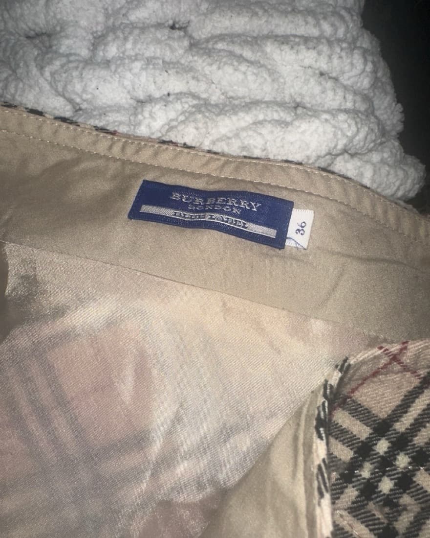 Burberry Mini Skirt - Image 3