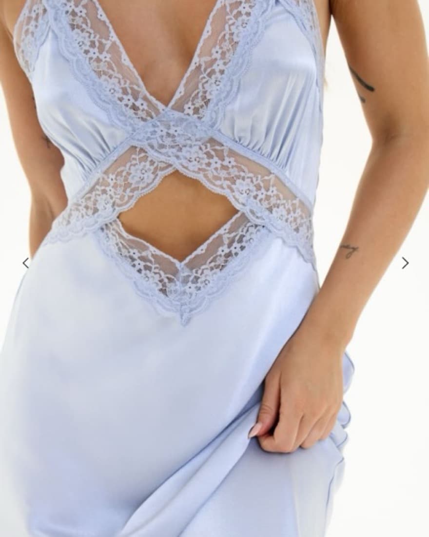 Blue silk dress - Image 4