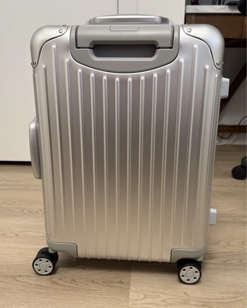 rimowa luggage carry-on  - Image 2