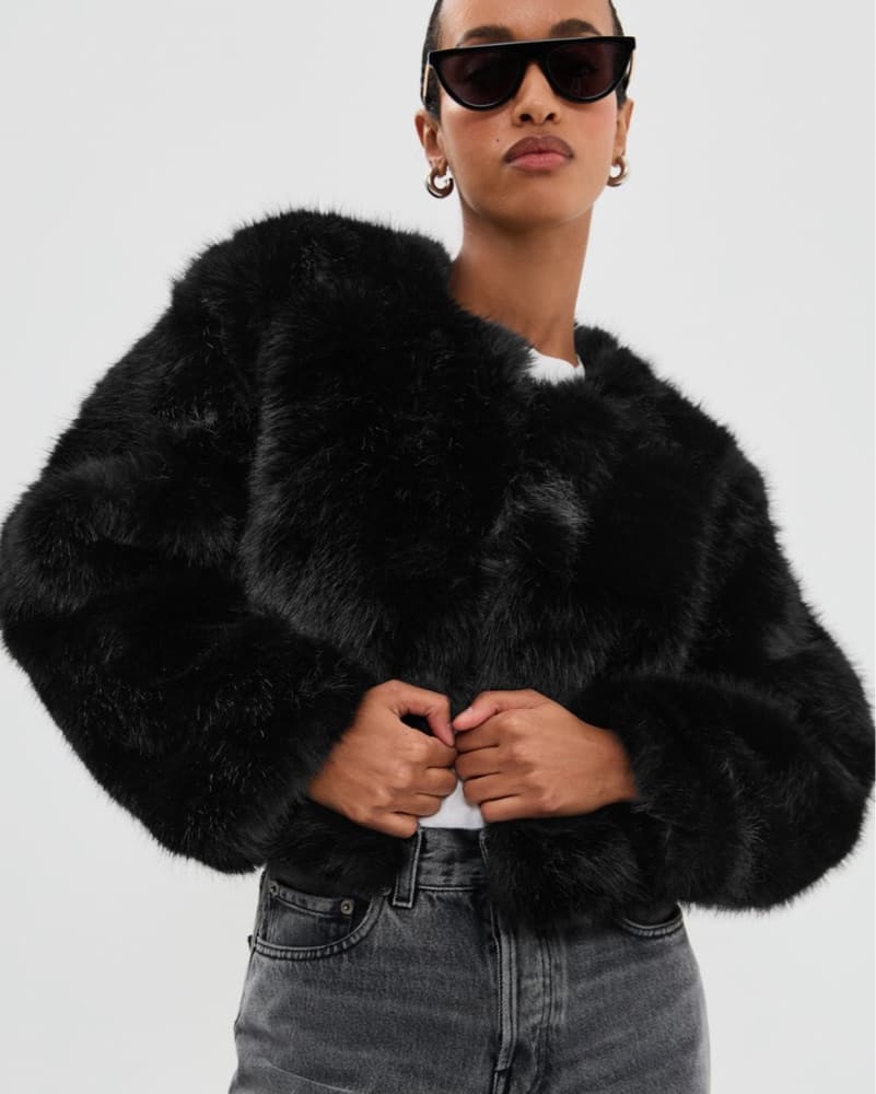 Black Fur Jacket - Image 3