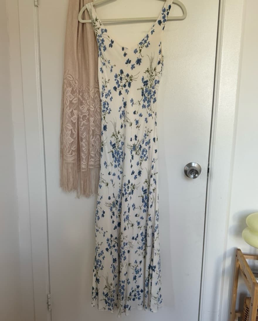White Floral Reformation Maxi Dress - Image 3