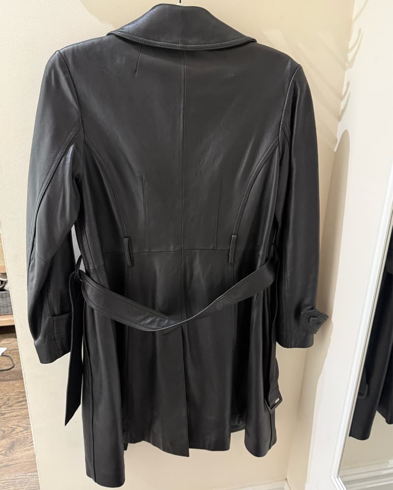 Sleek Black Leather Trench Coat - Image 2