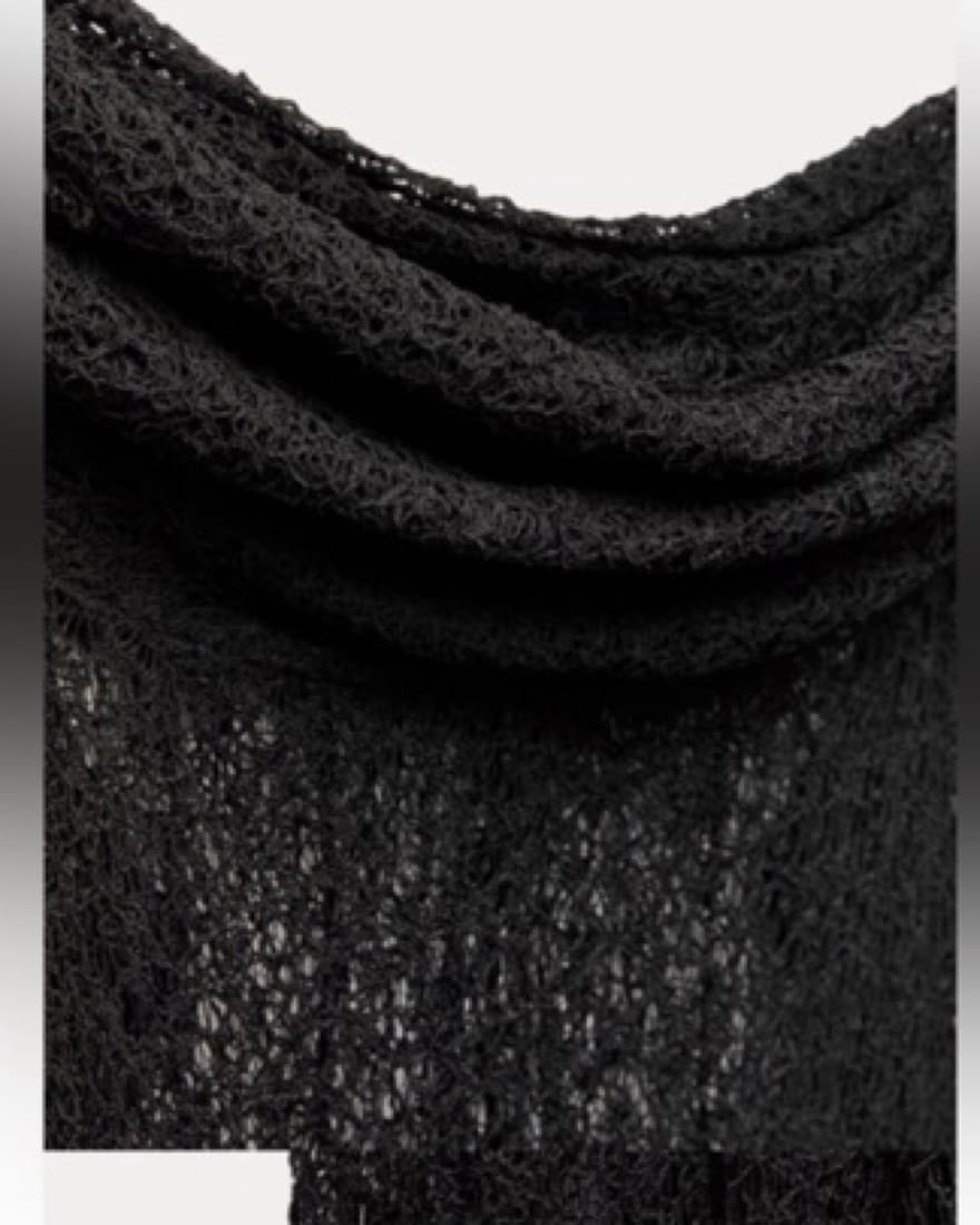Zara Off The Shoulder Black Lace Dress - Image 3