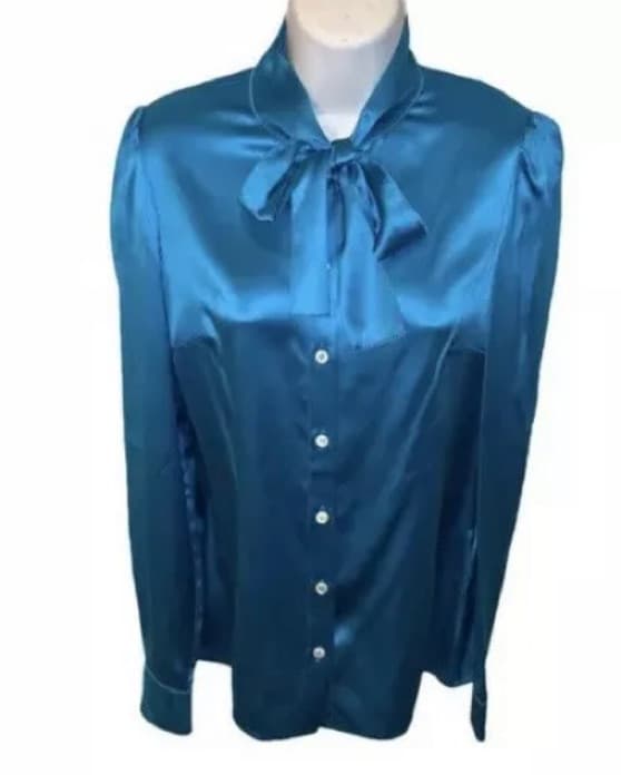 nwt DOLCE & GABBANA size 38 silk blouse - Image 1