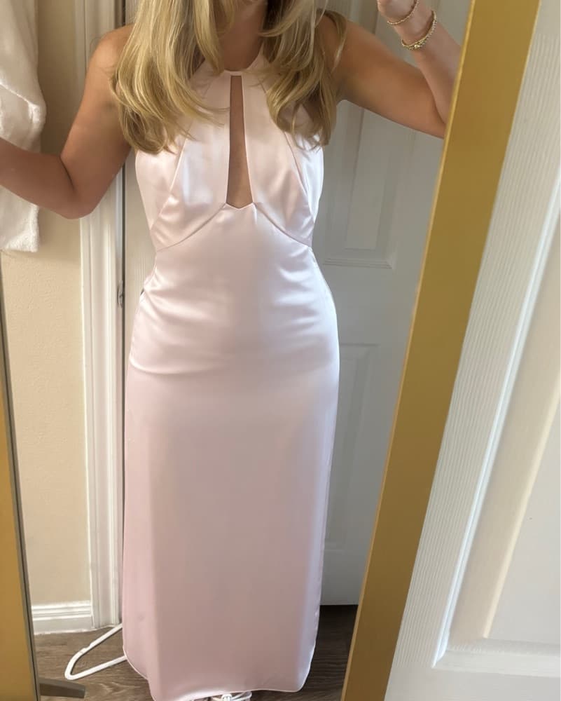 Light Pink Gianni Bini Formal Dress - Image 2