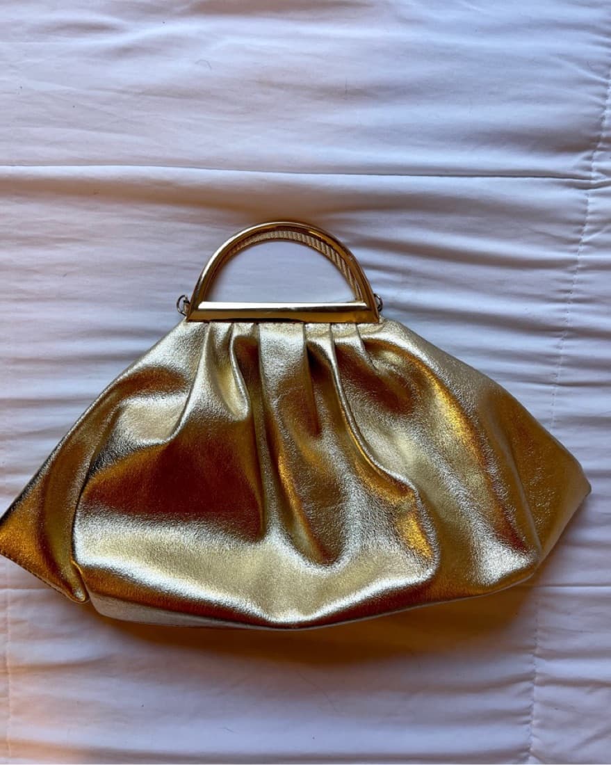 Gold Clutch with Detachable Chain - Image 1