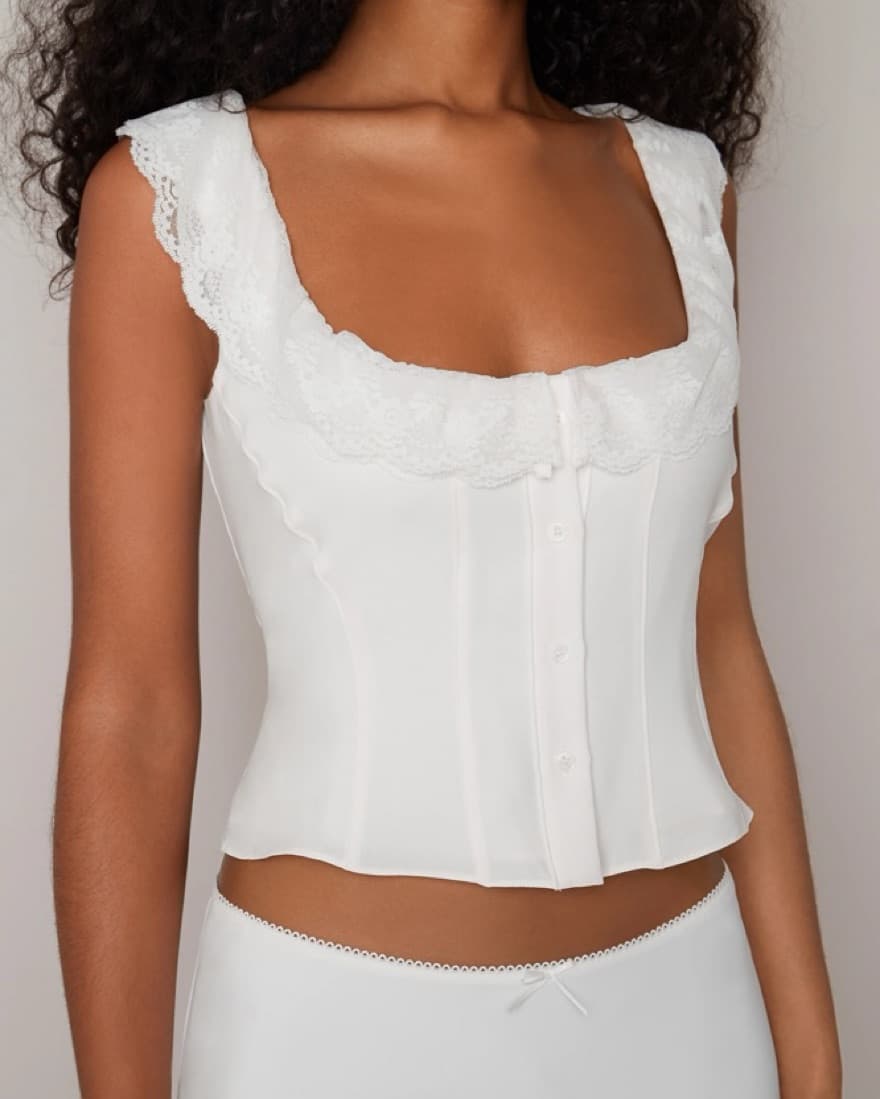 Guizo Paloma Lace Top & Skirt - Image 5