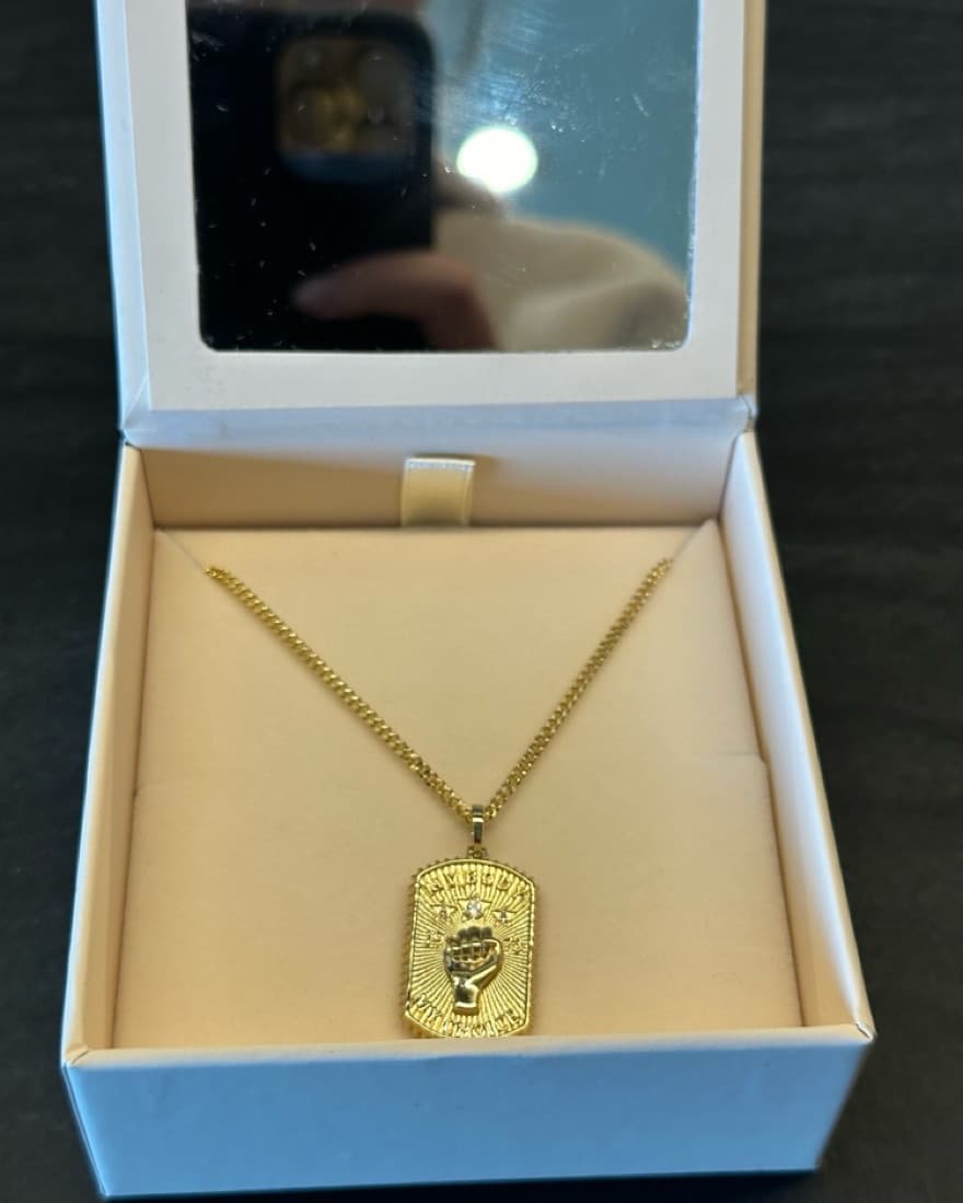 Pro Roe Dog Tag Necklace - Image 4